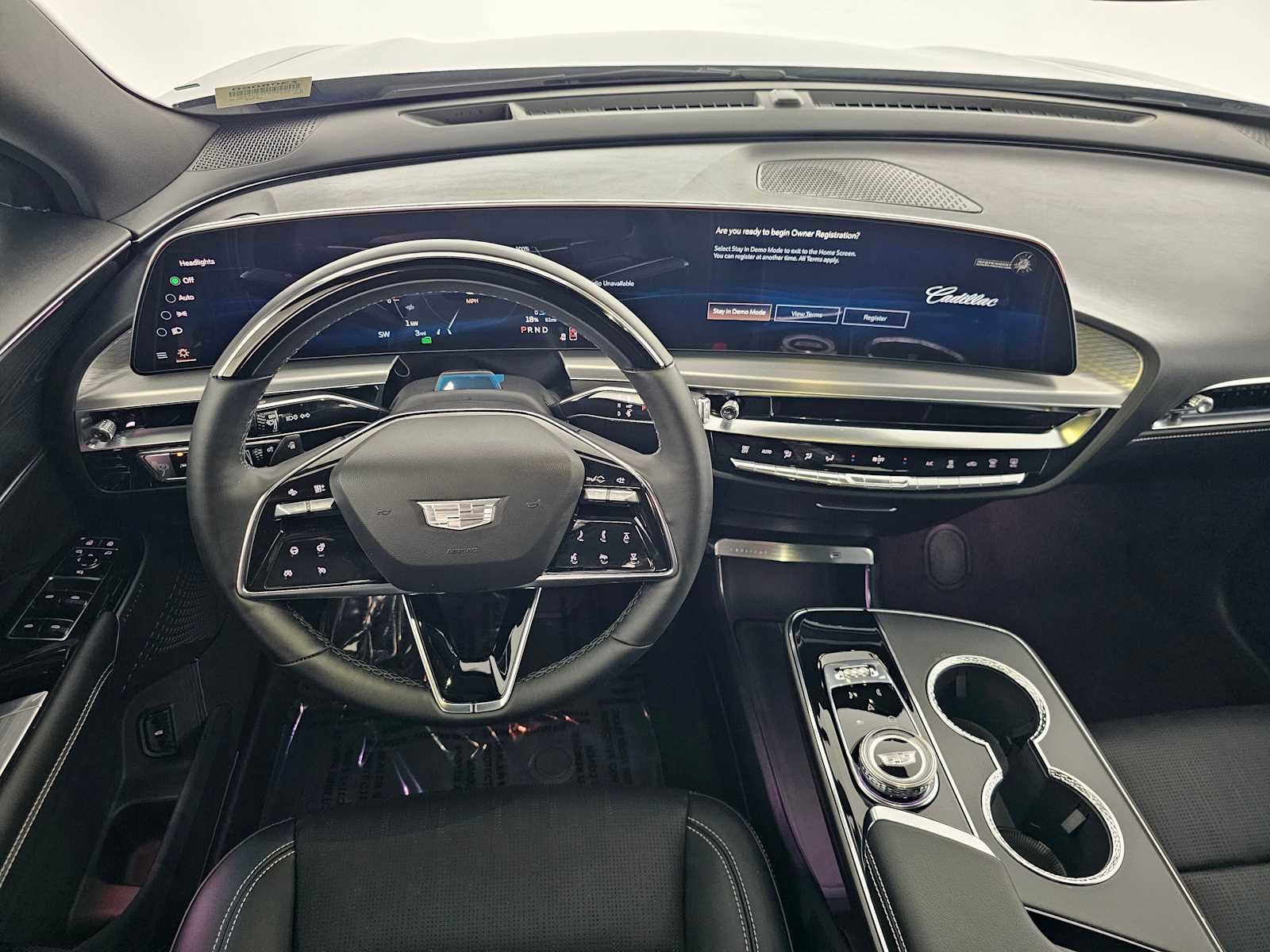 New 2026 Cadillac Lyriq Sport image 18