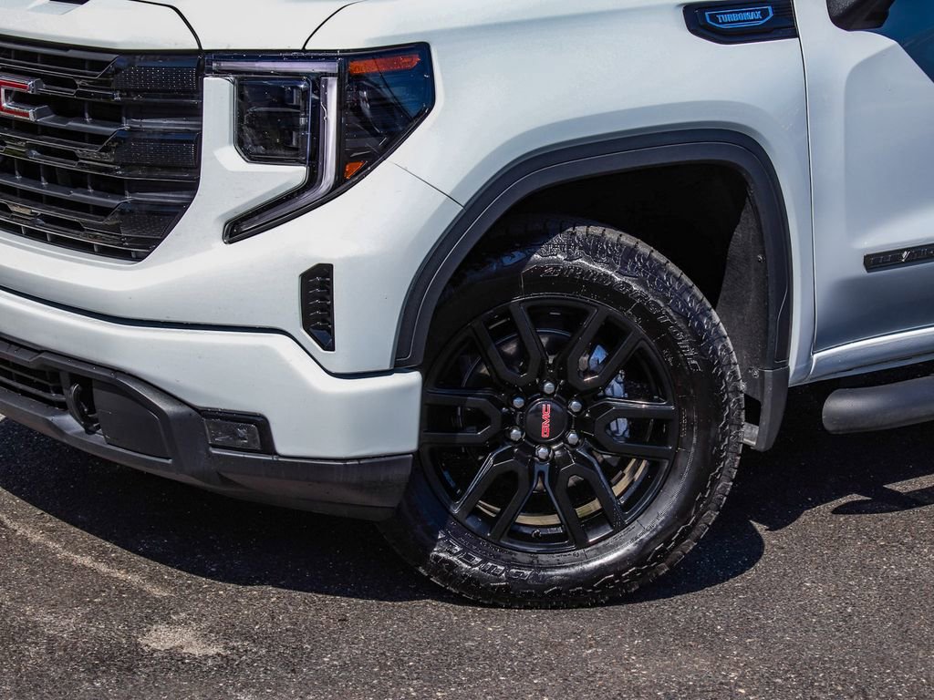 Used 2025 GMC Sierra 1500 Elevation AWD/4WD image 42