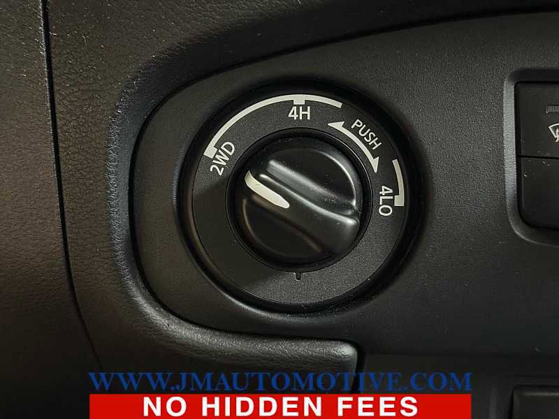 Used 2022 Nissan Frontier PRO-4X w/ Off-Road Protection Package image 33