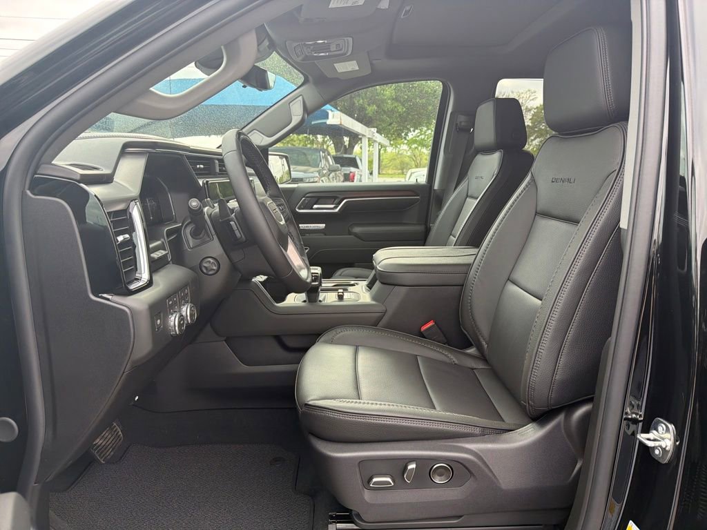 New 2026 GMC Sierra 1500 Denali AWD/4WD image 11