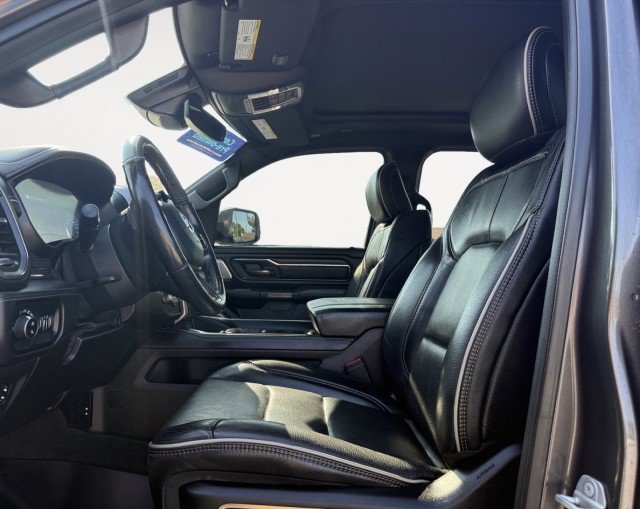 Used 2019 RAM 1500 Limited AWD/4WD image 2