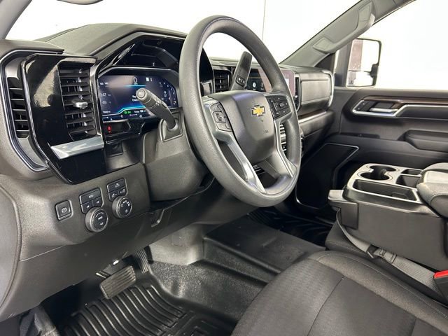 Used 2022 Chevrolet Silverado 1500 LT w/ Work Truck Package image 18