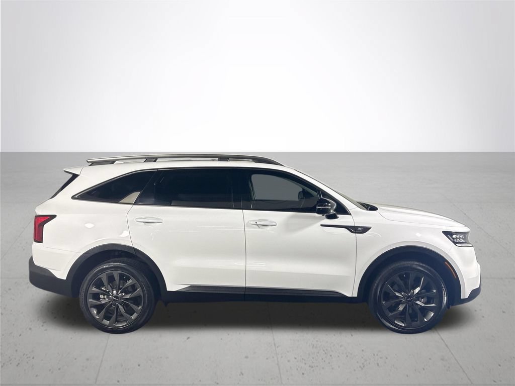 Certified 2023 Kia Sorento SX Prestige AWD/4WD image 6