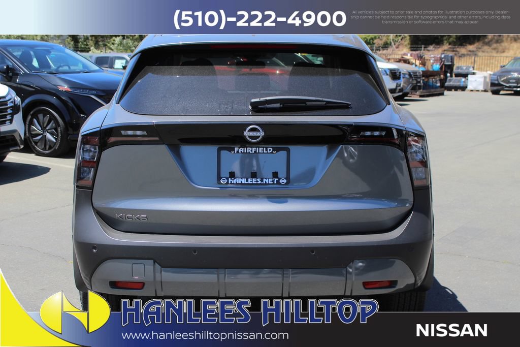 New 2025 Nissan Kicks SV w/ Illumination Package FWD image 7
