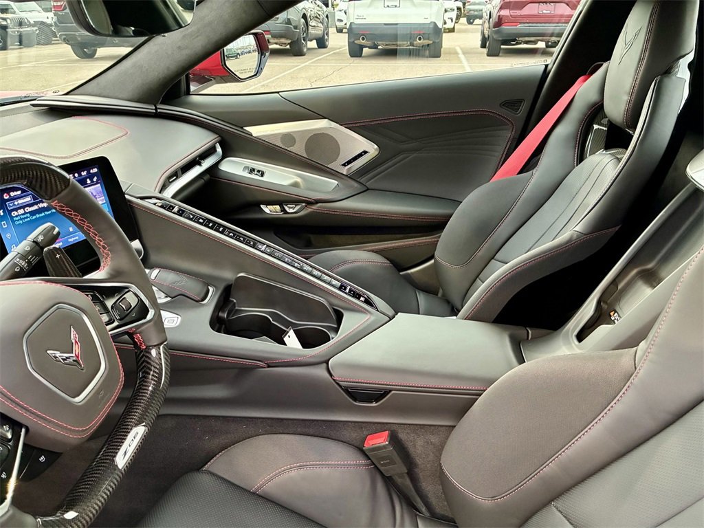 Used 2024 Chevrolet Corvette Z06 image 30