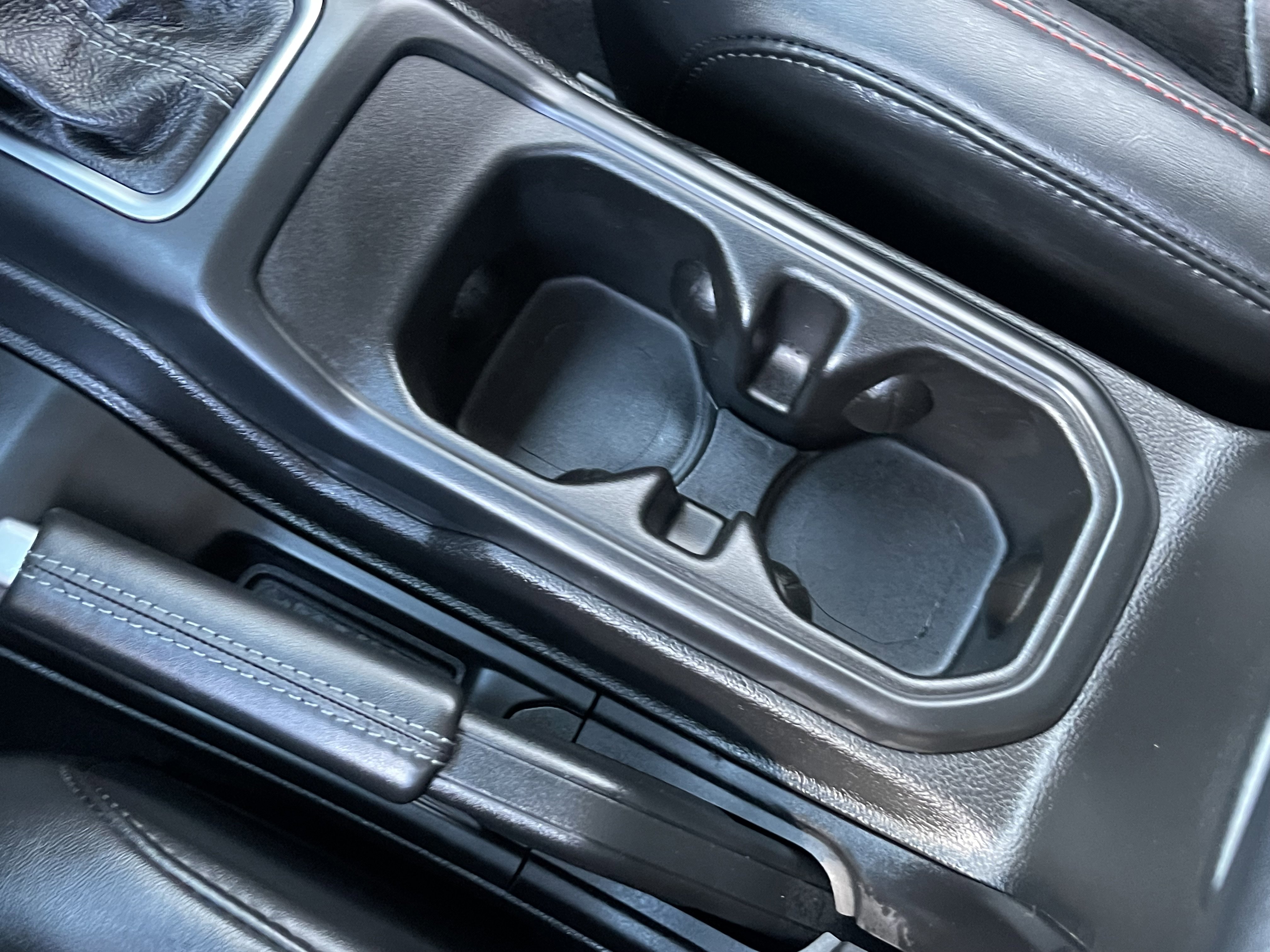 New 2026 Jeep Wrangler Unlimited Rubicon w/ Technology Group image 32