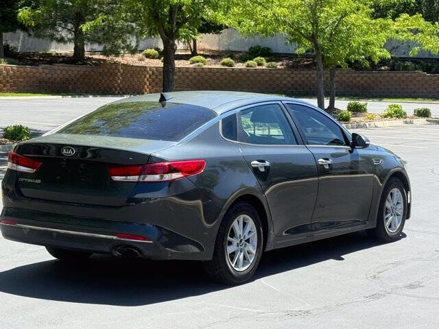 Used 2016 Kia Optima LX FWD image 4