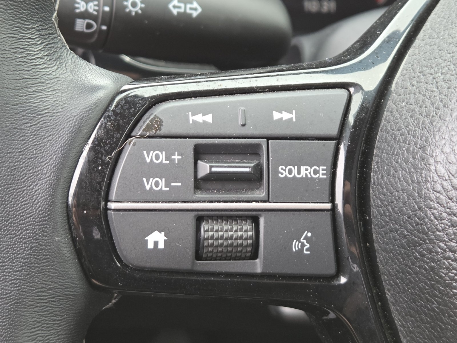 Used 2023 Honda Civic EX-L image 30