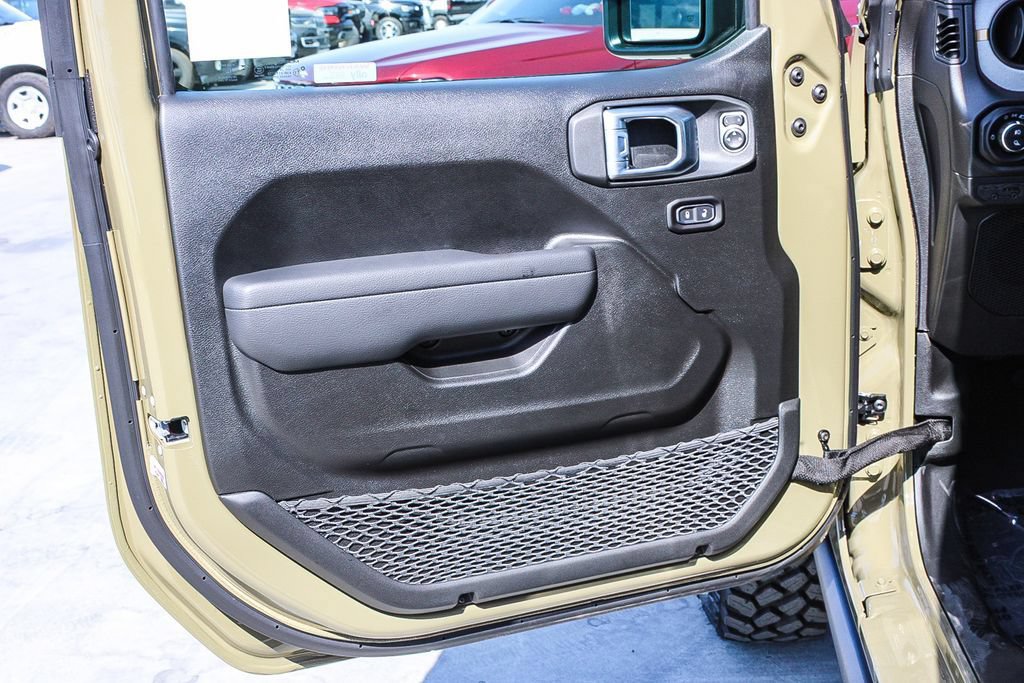 New 2026 Jeep Gladiator Sport AWD/4WD image 22