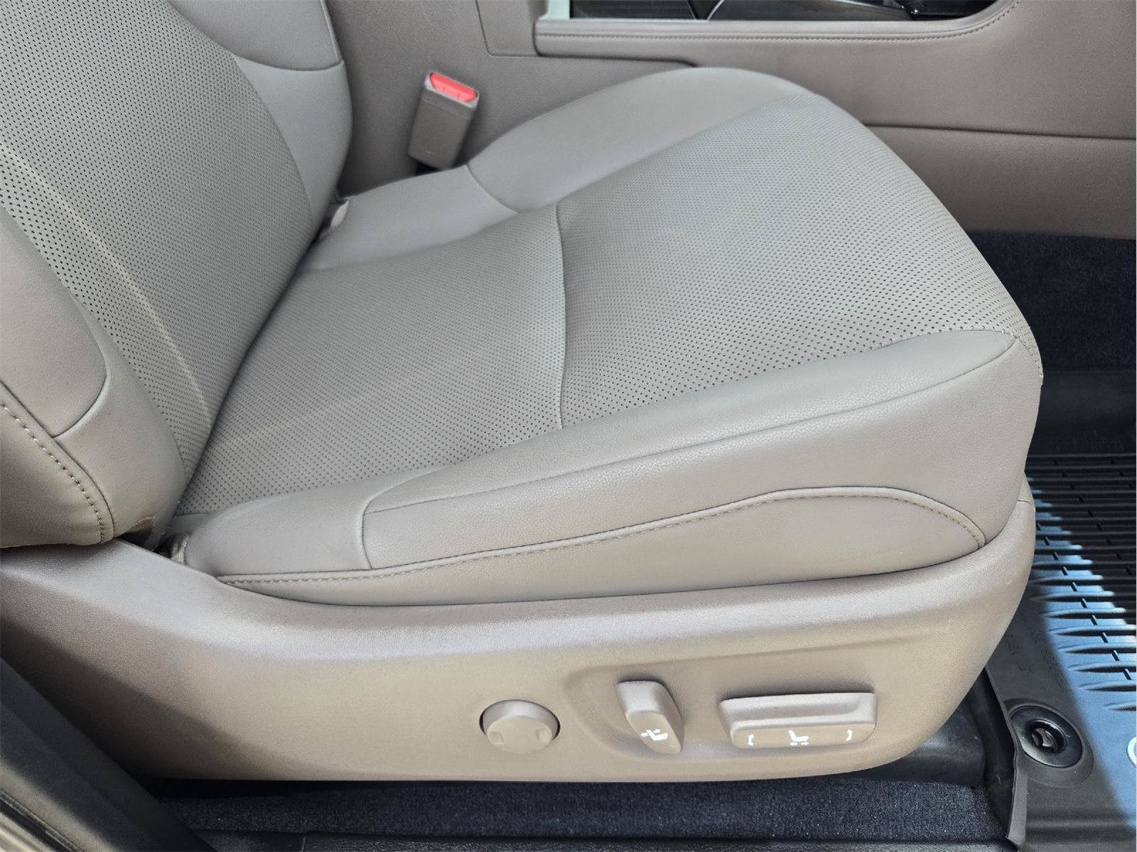 Used 2023 Lexus GX 460 Premium AWD/4WD image 20