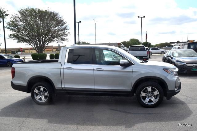 Used 2025 Honda Ridgeline RTL image 3