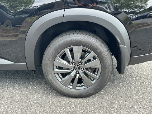 New 2026 Nissan Pathfinder SV w/ SV Premium Package AWD/4WD image 16