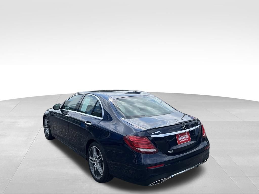 Used 2018 Mercedes-Benz E 300 4MATIC image 42