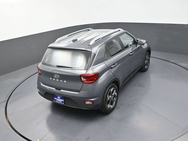 New 2026 Hyundai Venue SEL FWD image 28