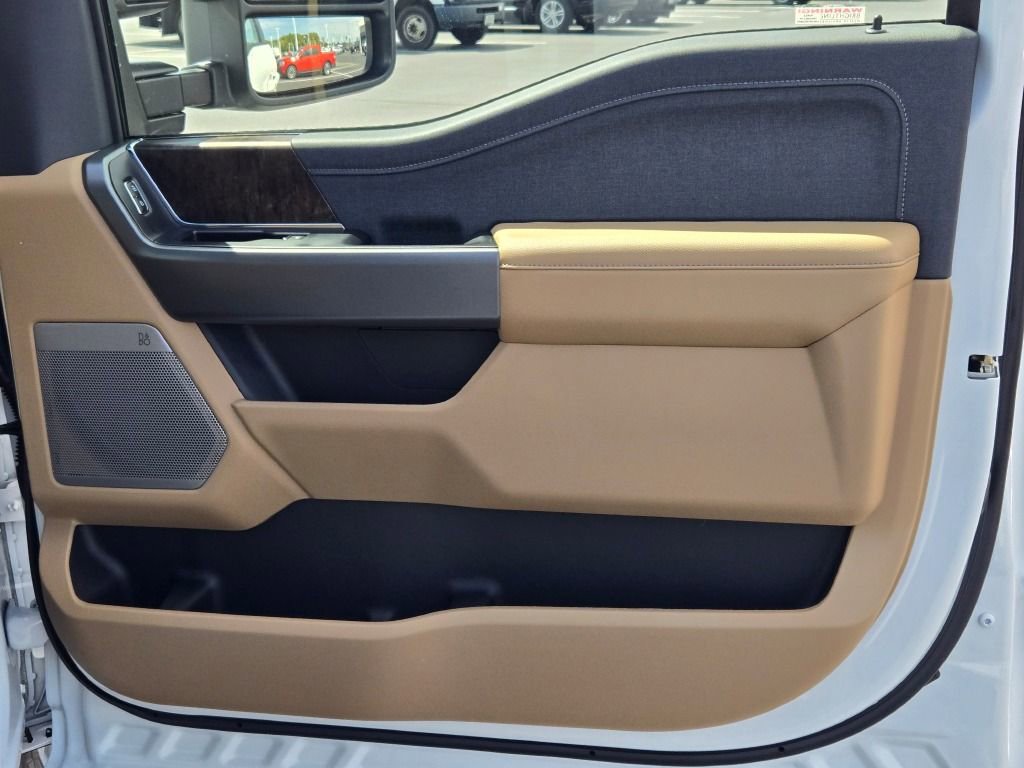 New 2026 Ford F350 Lariat w/ Lariat Premium Package image 4