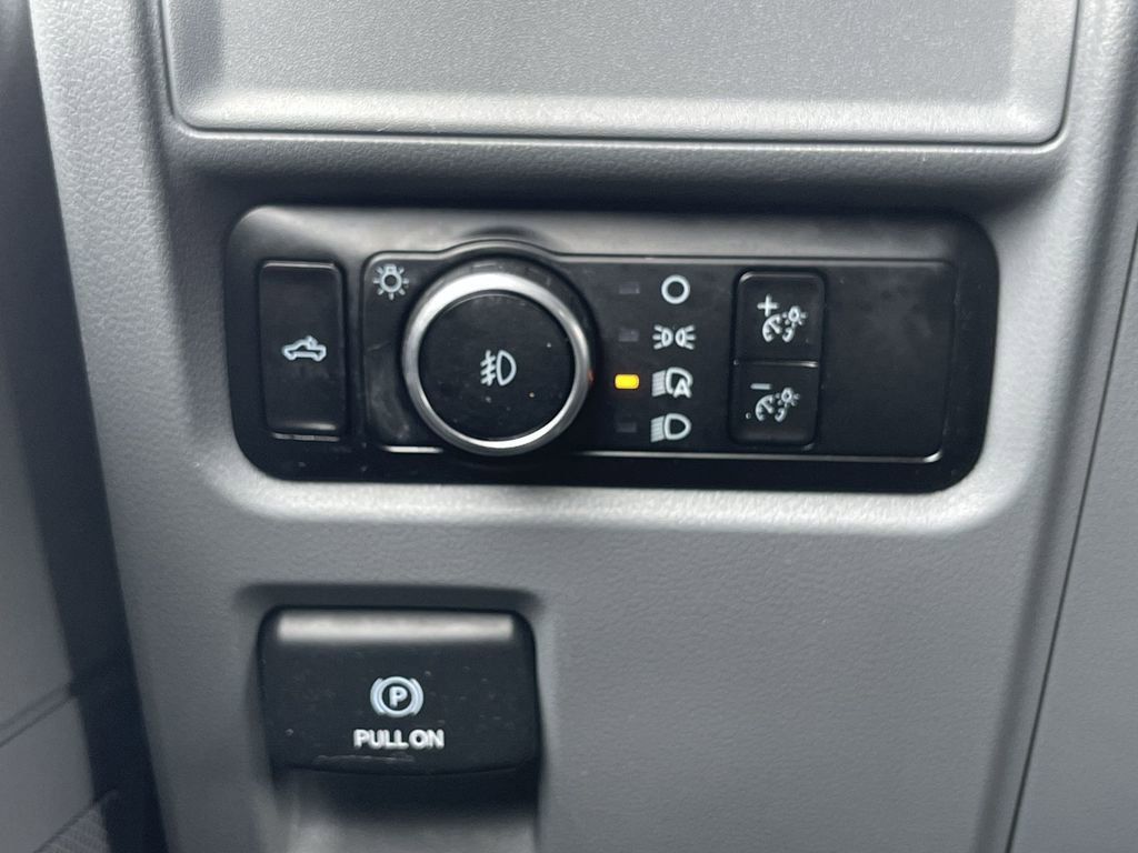 Used 2023 Ford F150 XLT AWD/4WD image 16