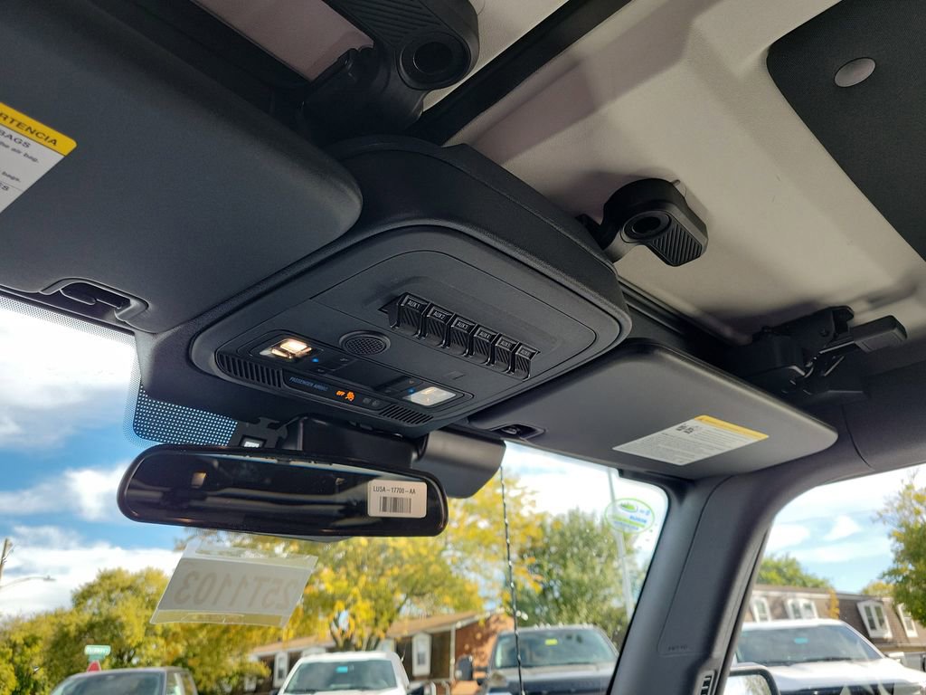 New 2025 Ford Bronco Heritage Edition image 30