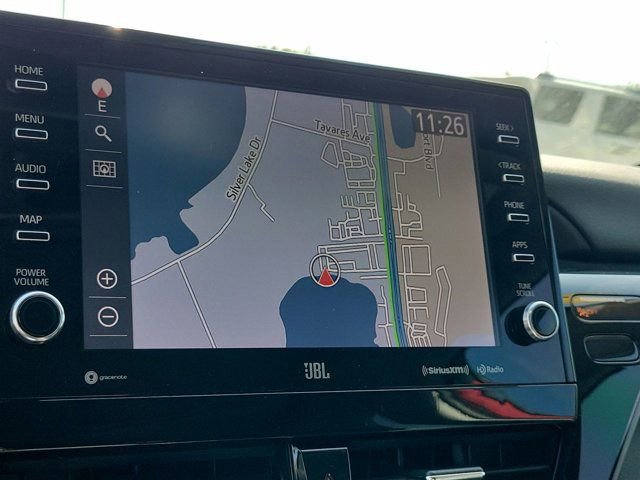 Used 2021 Toyota Camry XLE w/ Navigation Upgrade Package image 28