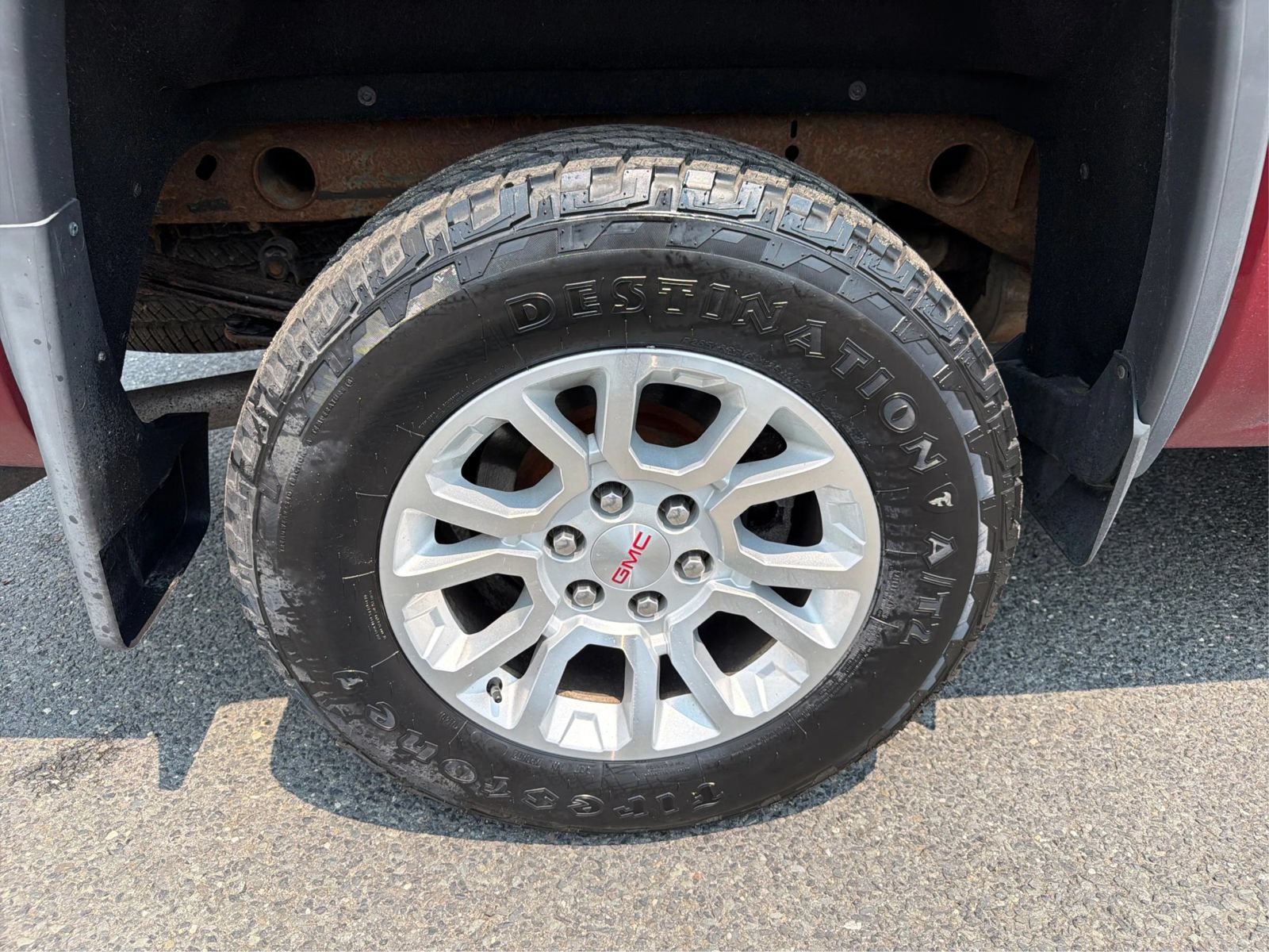 Used 2018 GMC Sierra 1500 SLE w/ SLE Value Package AWD/4WD image 14