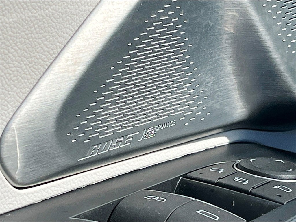 Used 2024 GMC Acadia Denali w/ Super Cruise Package image 18