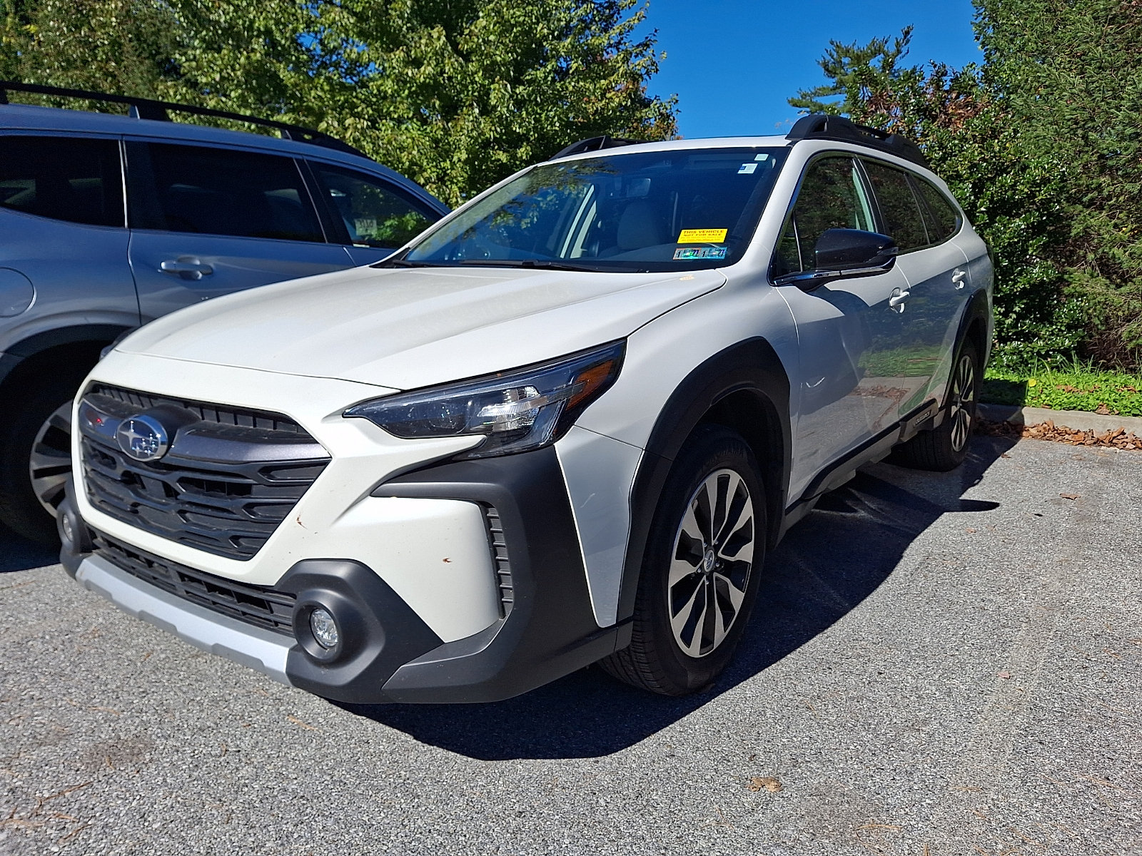 Used 2024 Subaru Outback Limited AWD/4WD image 3