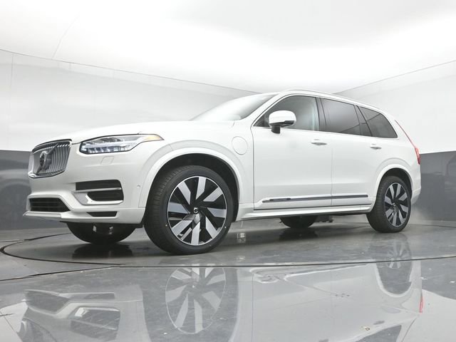 Used 2024 Volvo XC90 T8 Plus image 40
