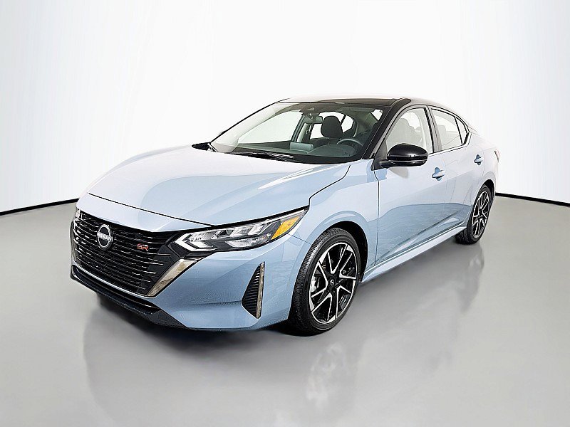 Certified 2025 Nissan Sentra SR image 3