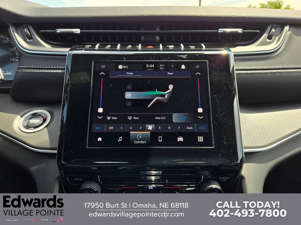 New 2026 Jeep Grand Cherokee L Laredo AWD/4WD image 20