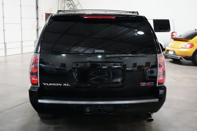 Used 2008 GMC Yukon XL Denali AWD/4WD image 6