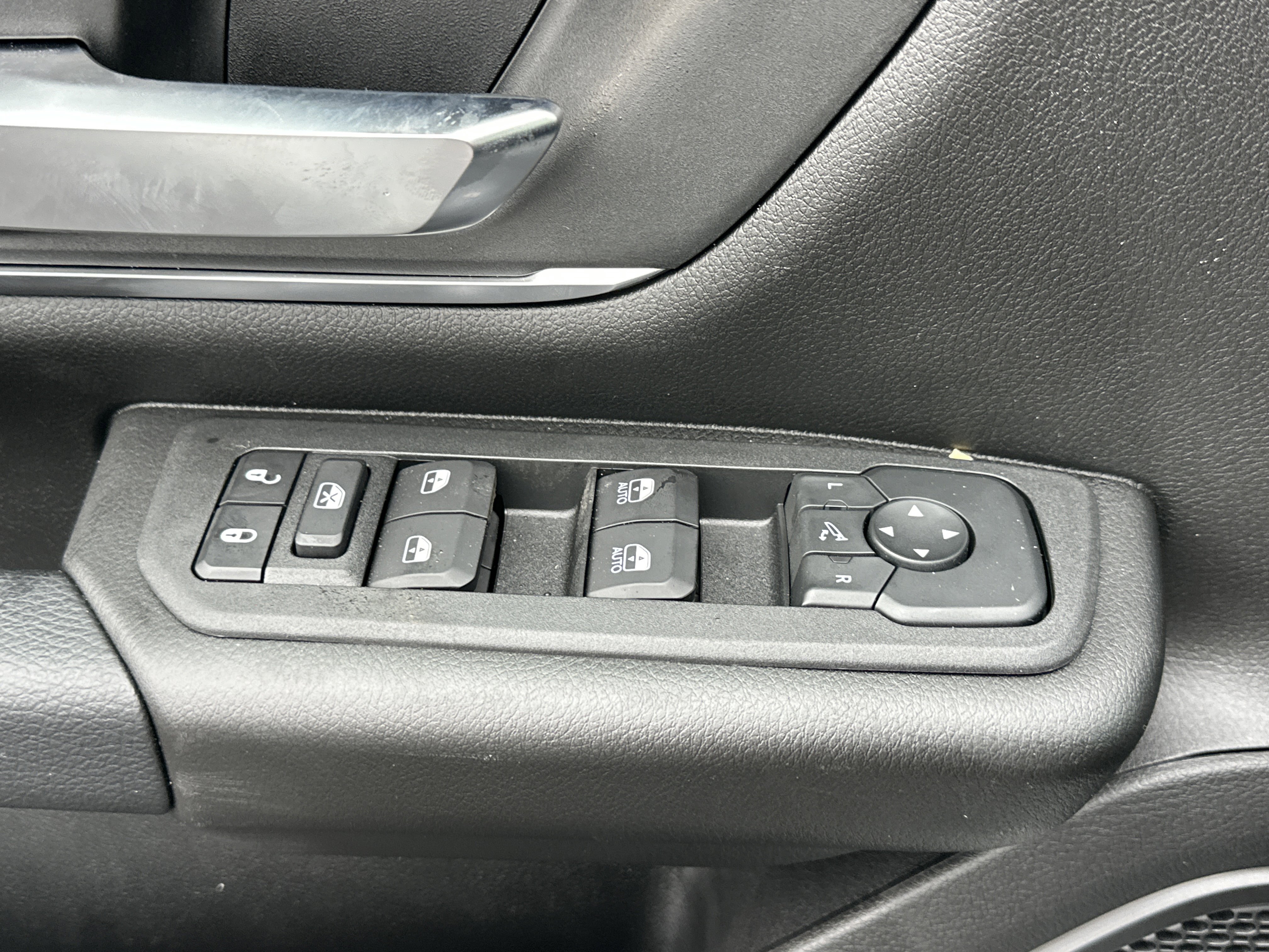 New 2026 RAM 1500 Big Horn AWD/4WD image 13