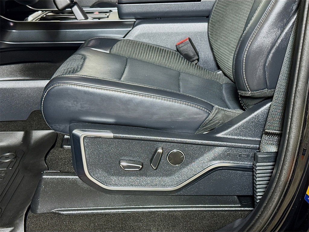 Used 2022 Ford F150 Raptor w/ Equipment Group 801A High image 18