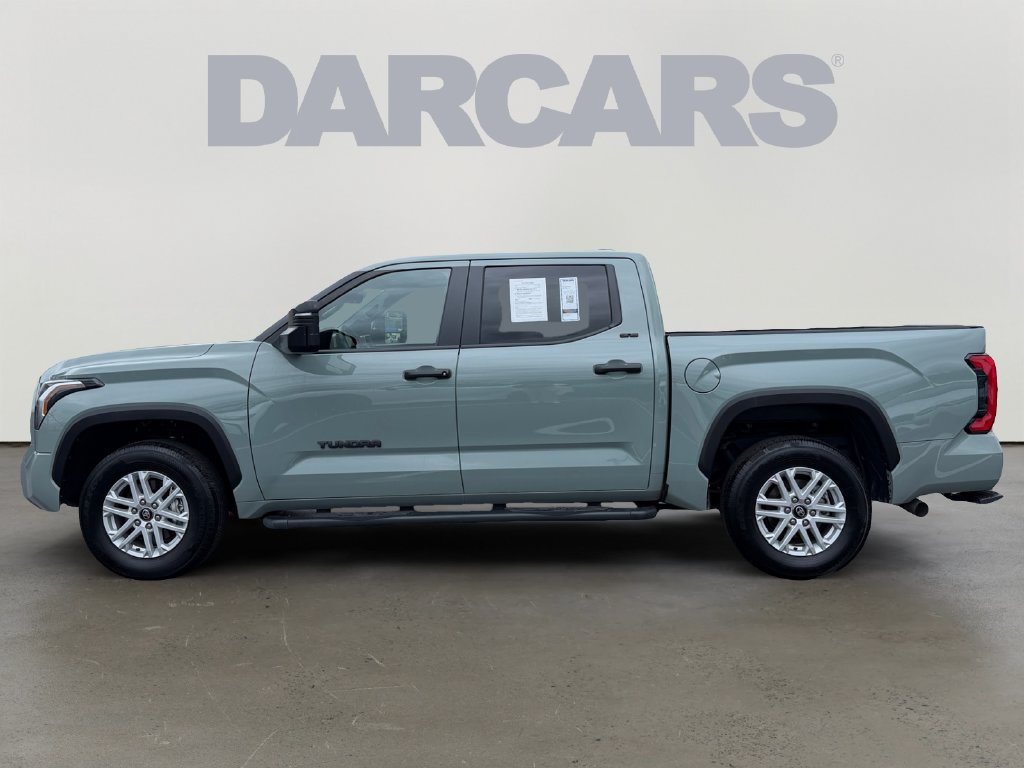 Used 2026 Toyota Tundra SR5 w/ SR5 Convenience Package AWD/4WD image 4