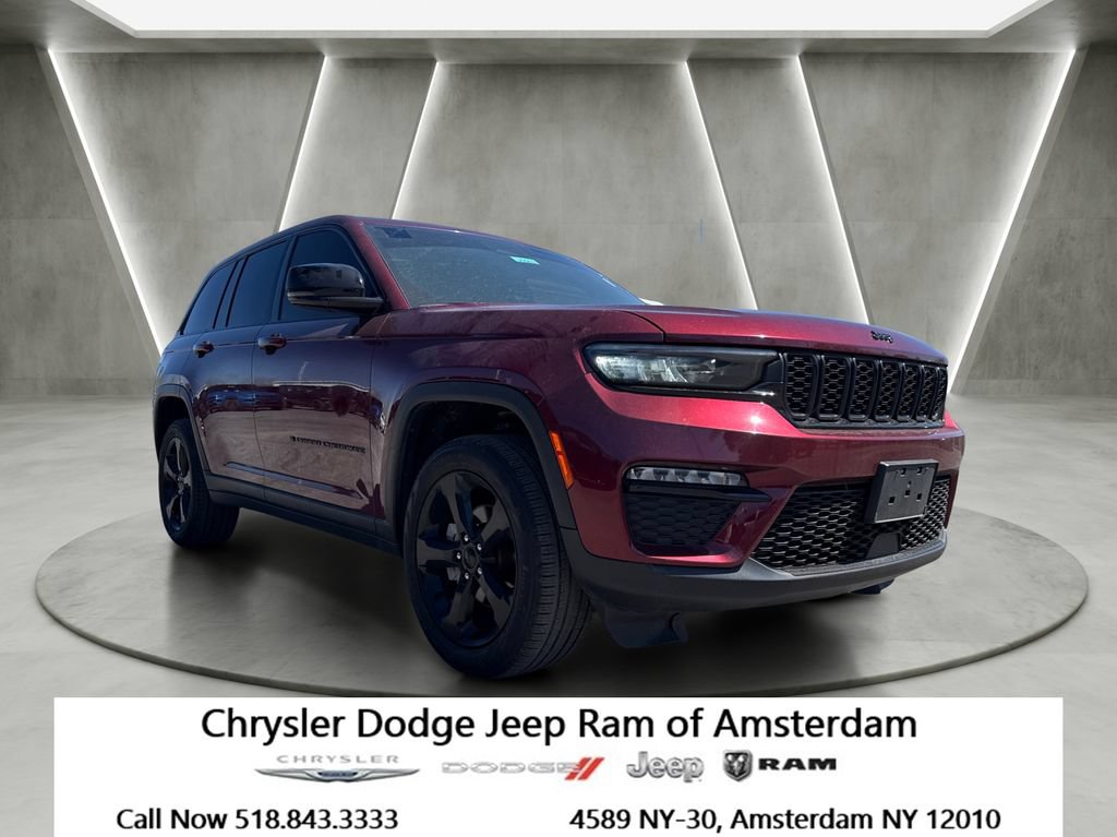 Used 2023 Jeep Grand Cherokee Limited w/ Black Appearance Package