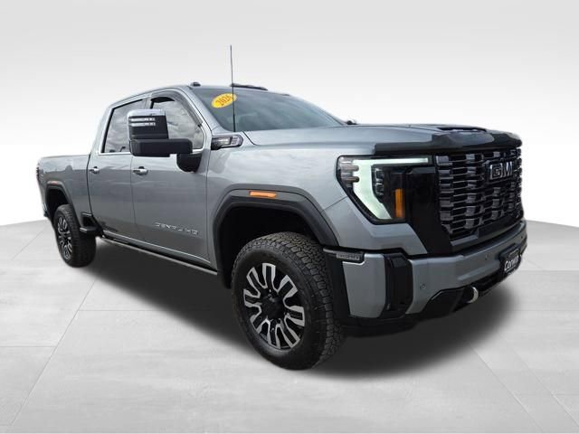 Used 2026 GMC Sierra 3500 Denali Ultimate image 1