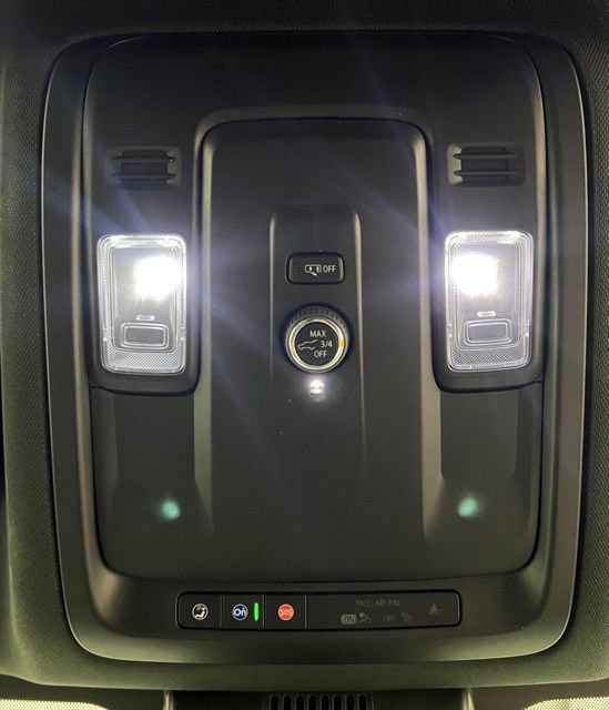 Used 2025 Chevrolet Tahoe Z71 image 41