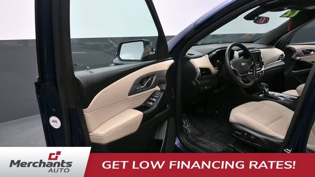 Used 2022 Chevrolet Traverse LS AWD/4WD image 32
