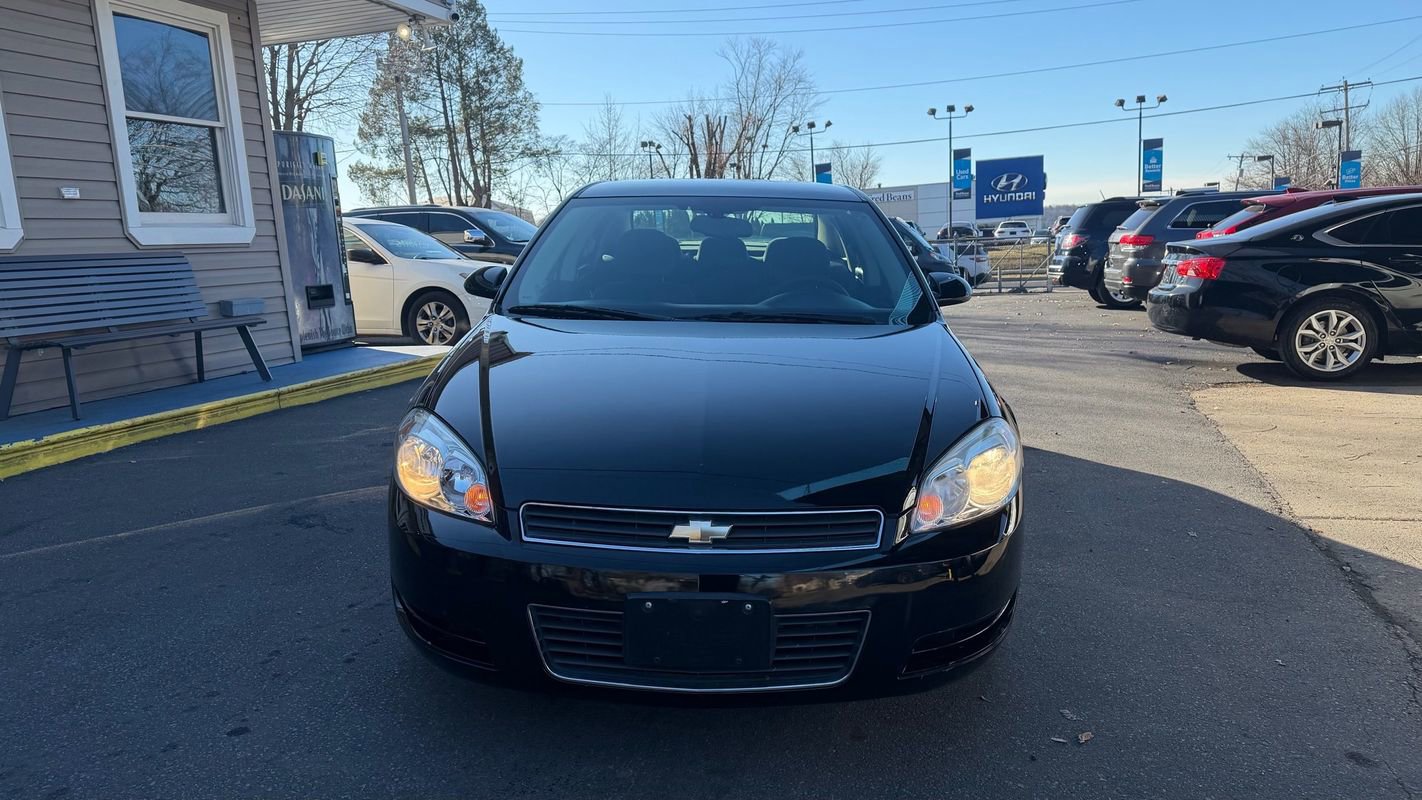 Used 2009 Chevrolet Impala LT FWD image 8