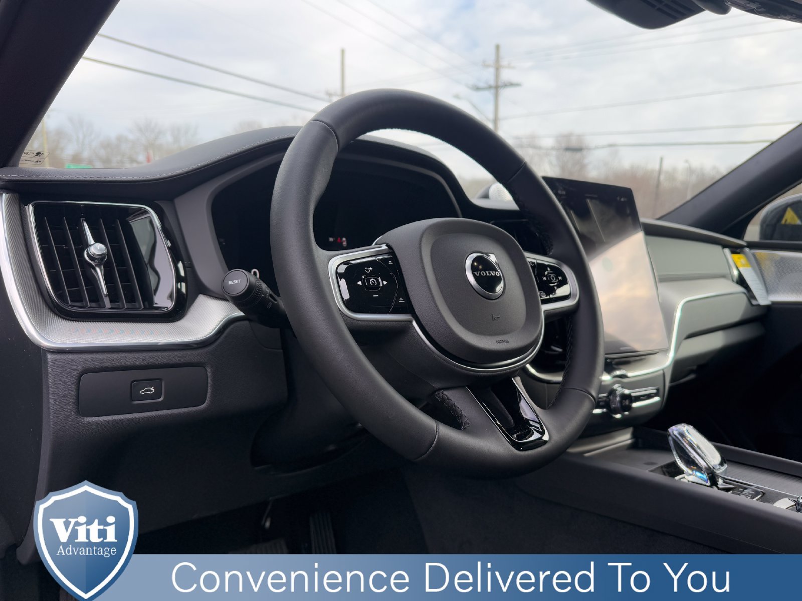 New 2026 Volvo XC60 B5 Ultra w/ Protection Package Premier AWD/4WD image 11
