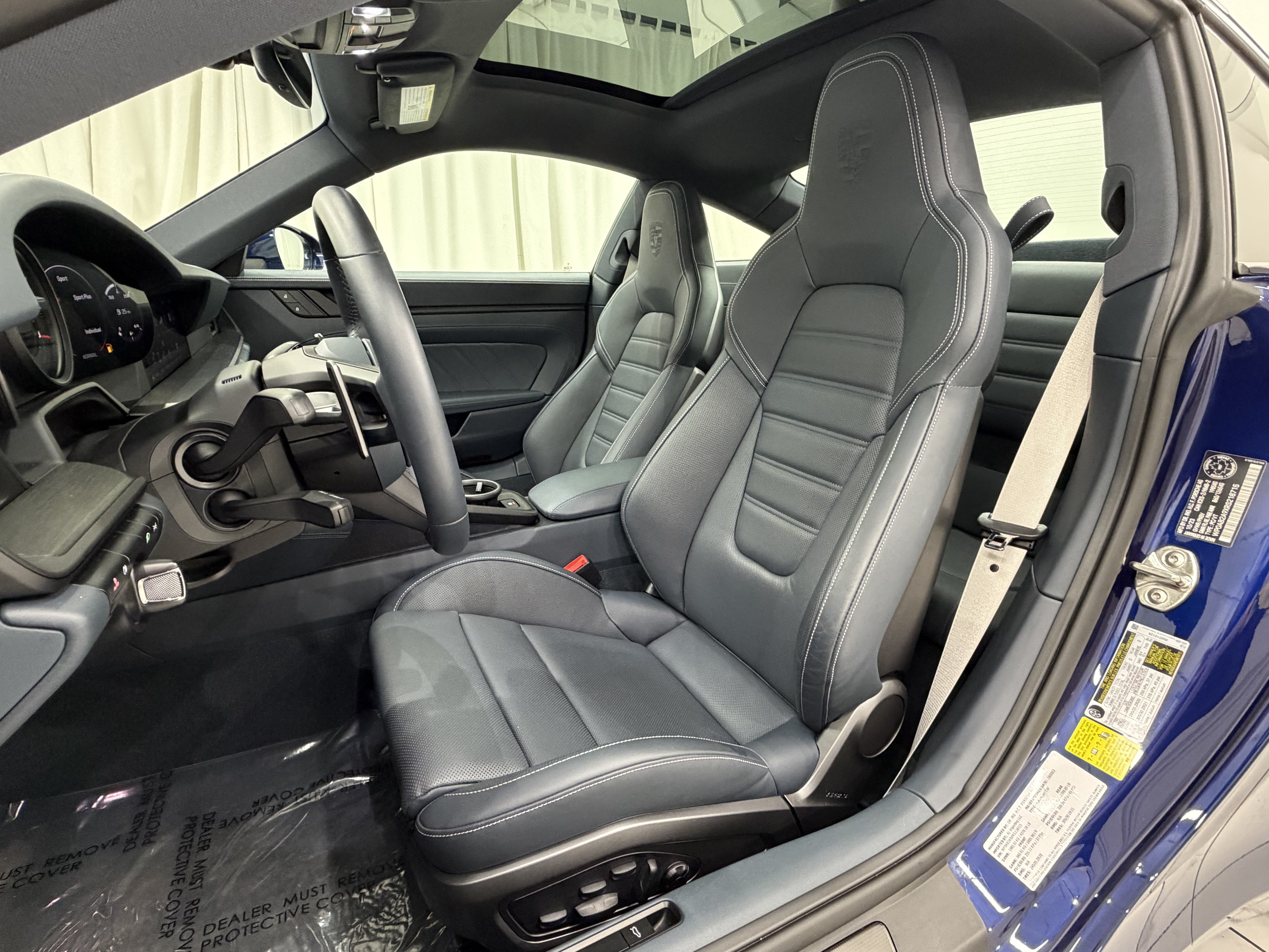 Used 2024 Porsche 911 Carrera GTS RWD image 31
