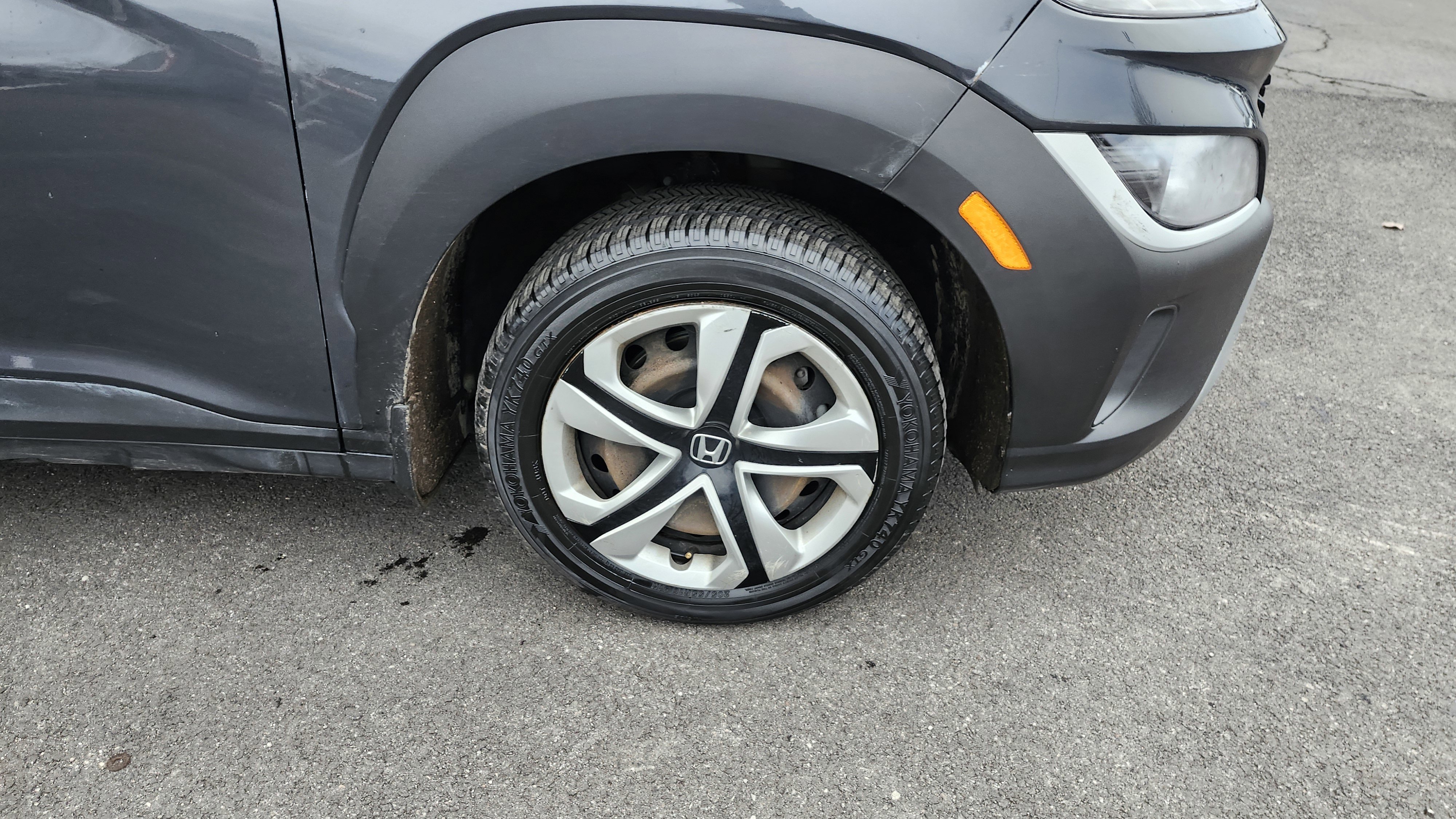 Used 2022 Hyundai Kona SEL w/ Cargo Package image 10