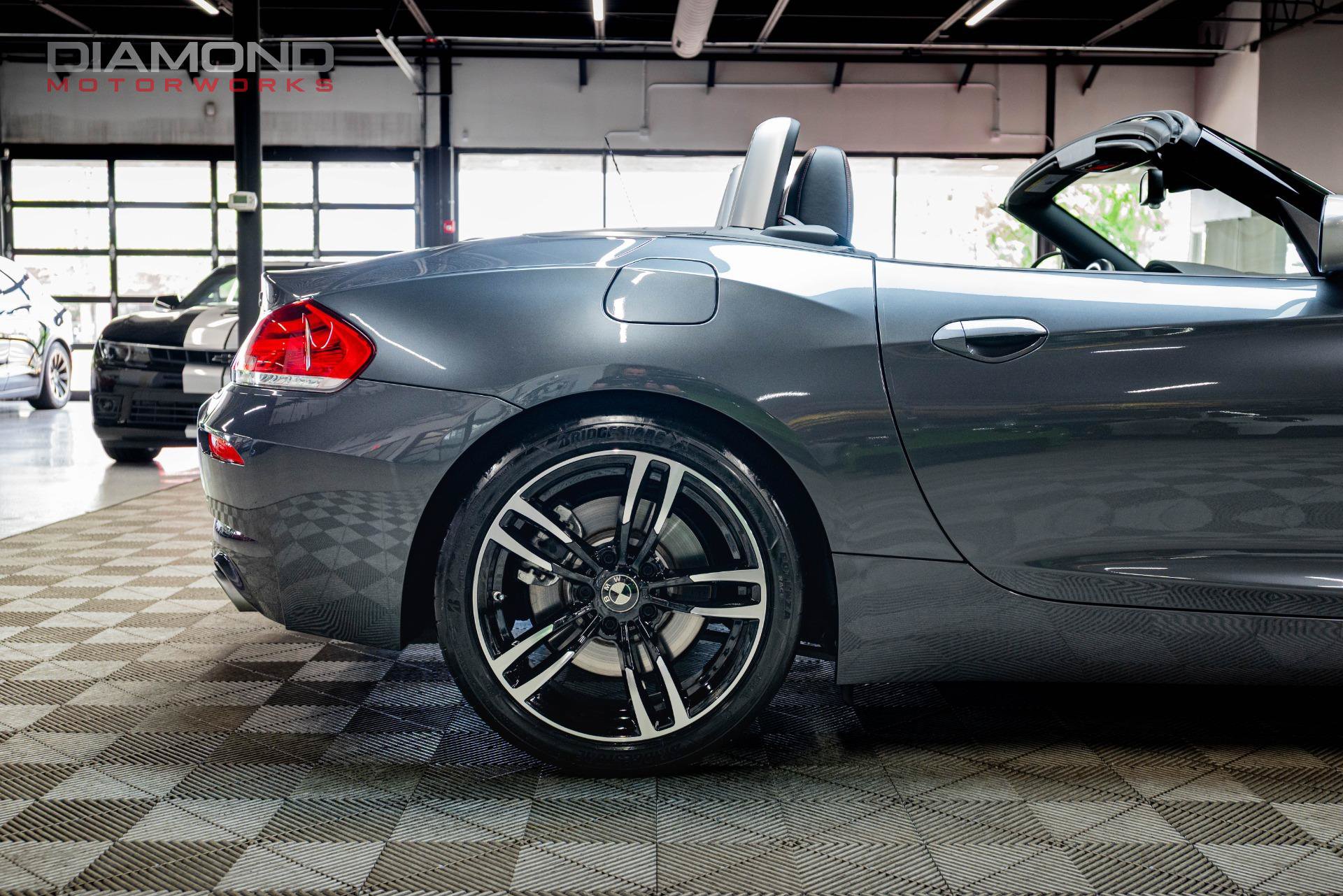Used 2016 BMW Z4 sDrive35is RWD image 25