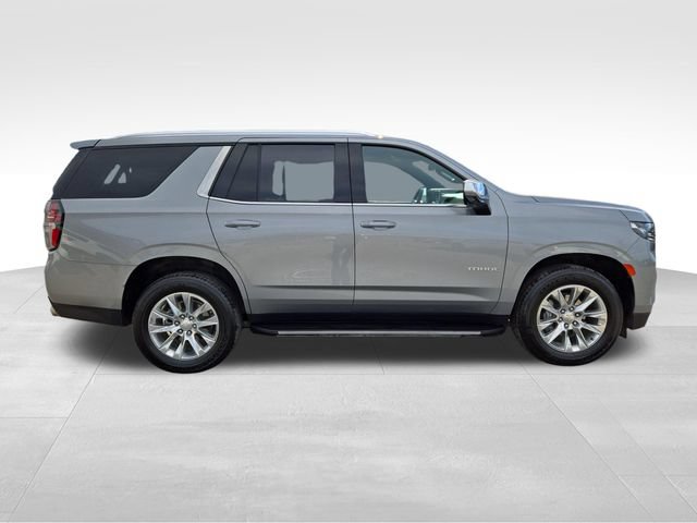 Used 2023 Chevrolet Tahoe Premier w/ Premium Package 2 AWD/4WD image 13