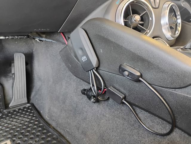 Used 2022 Chevrolet Camaro LT RWD image 14