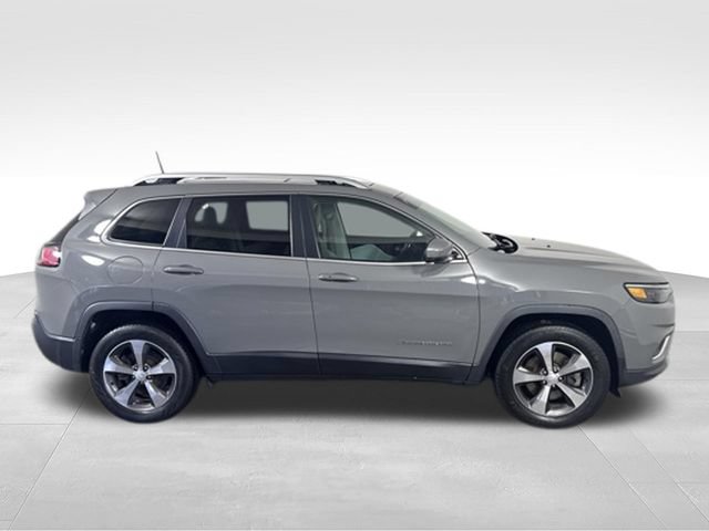 Used 2019 Jeep Cherokee Limited w/ Luxury Group AWD/4WD image 10
