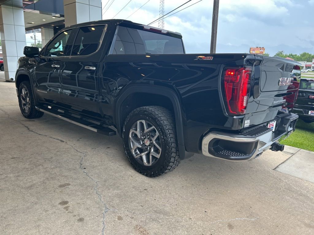 Used 2023 GMC Sierra 1500 SLT w/ SLT Premium Package image 5