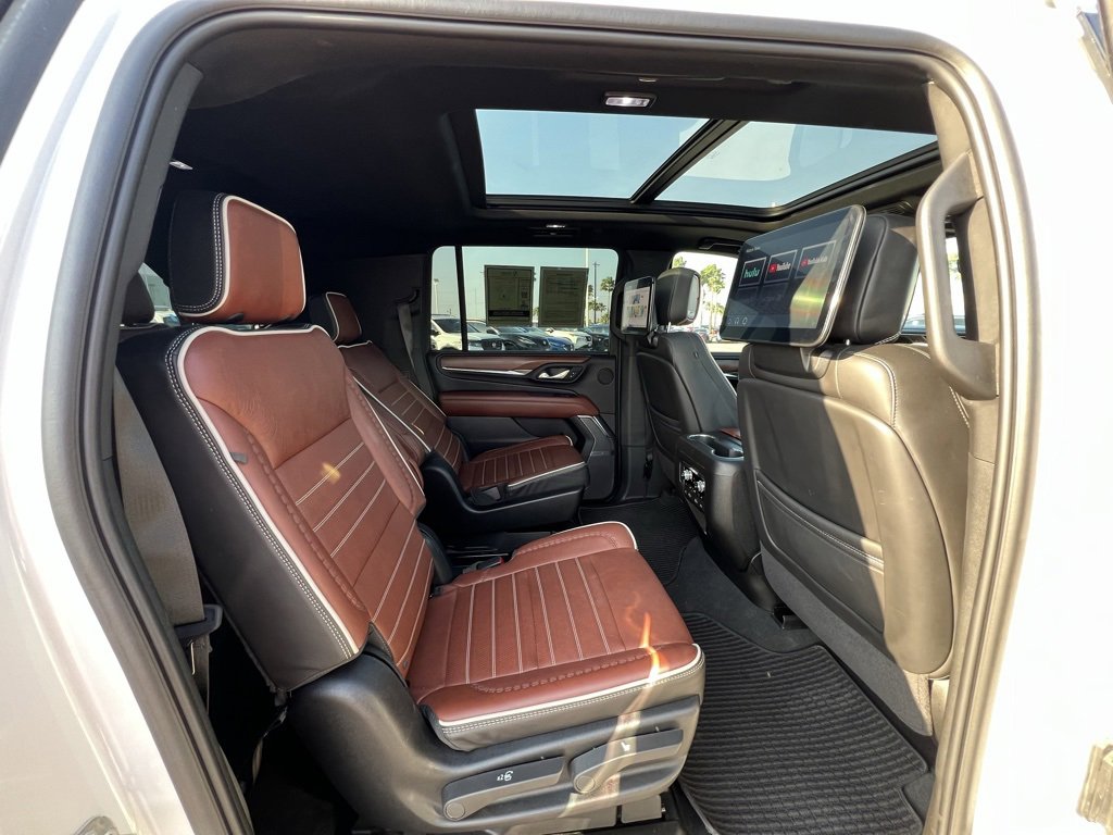Used 2024 GMC Yukon XL Denali Ultimate image 29