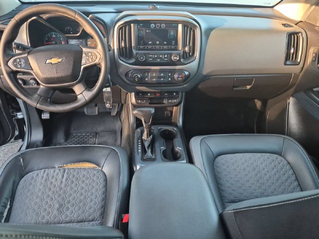 Used 2015 Chevrolet Colorado Z71 AWD/4WD image 29