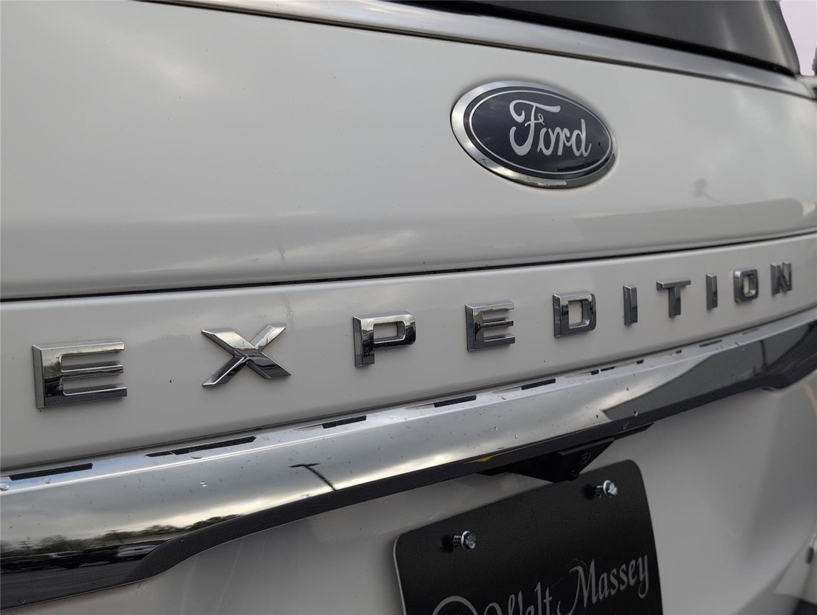 Used 2024 Ford Expedition Max Limited AWD/4WD image 35