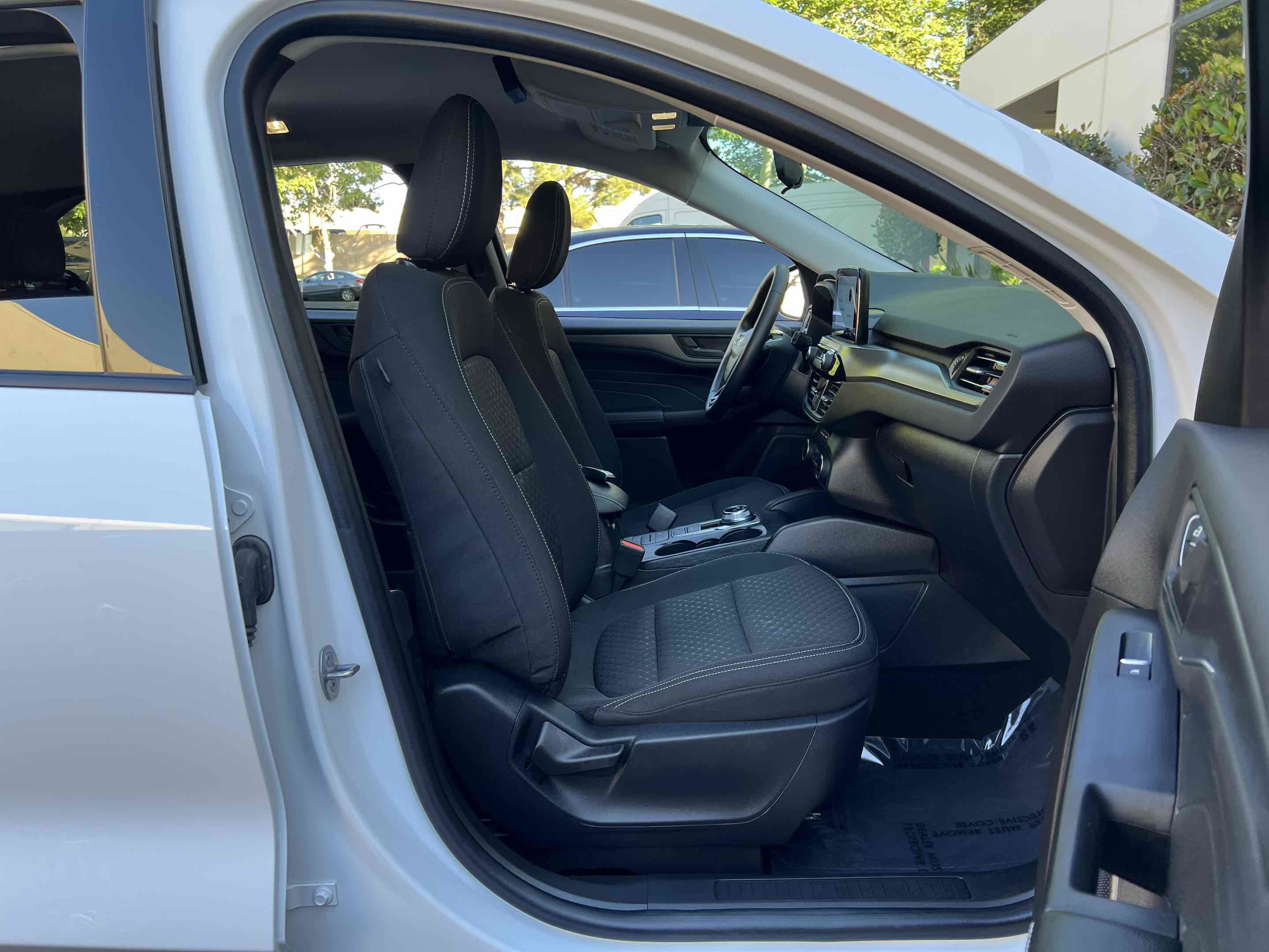 Used 2024 Ford Escape Active image 38