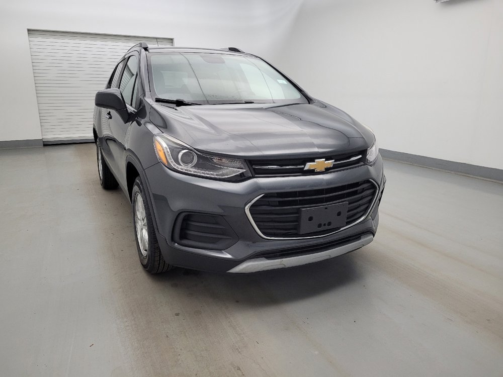 Used 2017 Chevrolet Trax LT w/ LT Convenience Package image 14